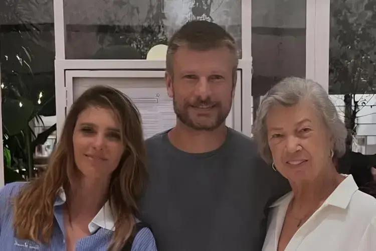 Fernanda Lima homenageia Suzete Hilbert após sua morte