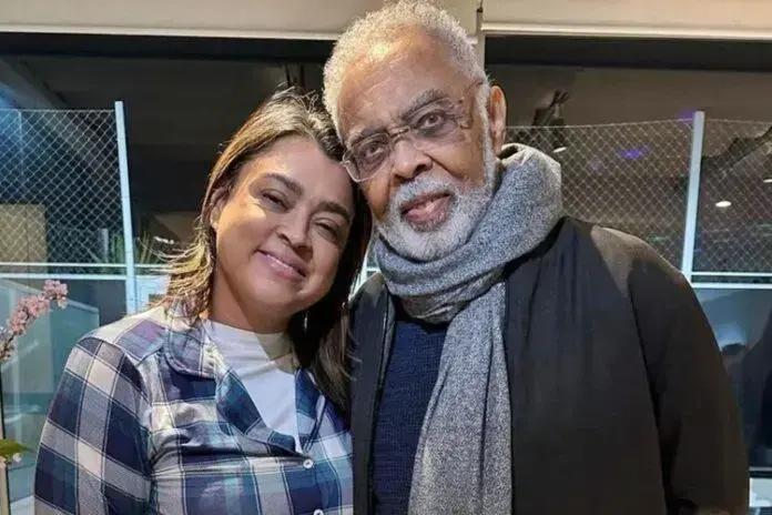 Gilberto Gil presta homenagem emocionada à filha Preta Gil