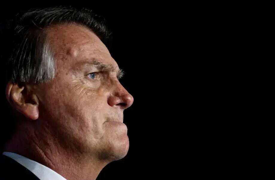 Bolsonaro filtra visitas durante prisão domiciliar; entenda os detalhes