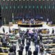 Câmara busca agenda positiva, mas CPMI e operações ofuscam votações