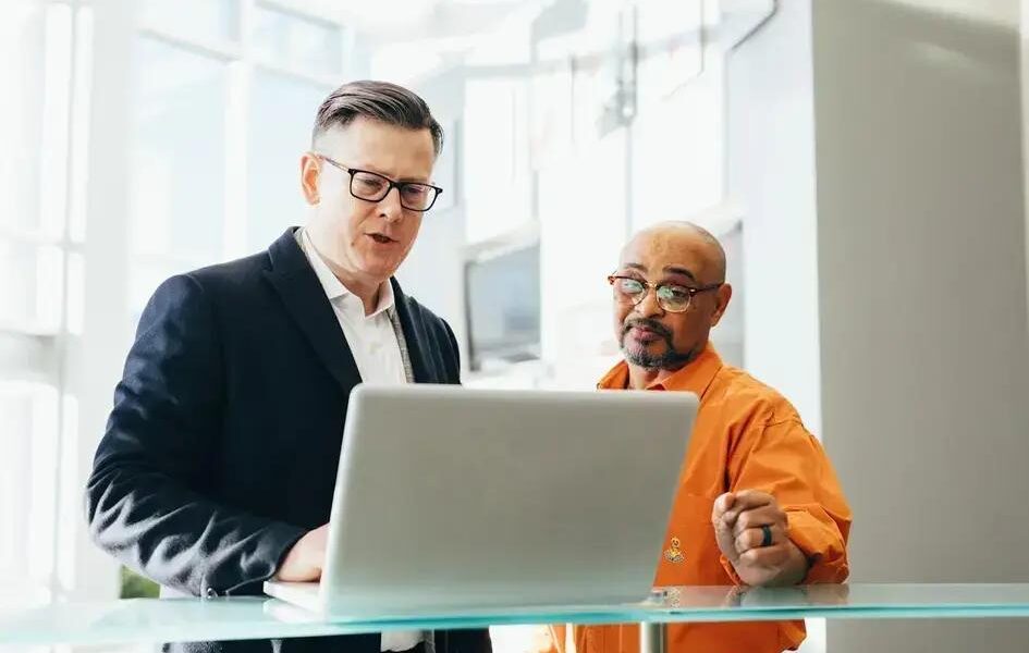 Como PMEs podem enfrentar a Selic alta e a inflação persistente