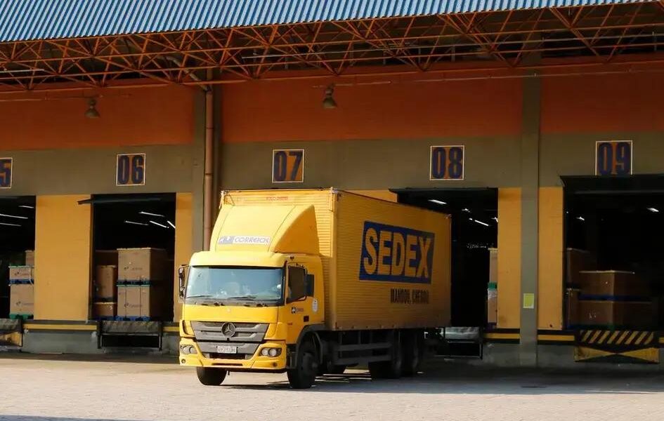 Correios devolvem galpão do fundo TRBL11; gestora busca novos inquilinos