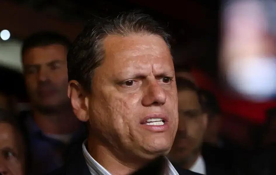 Tarcísio de Freitas promete rigor em caso de corrupção na Secretaria da Fazenda