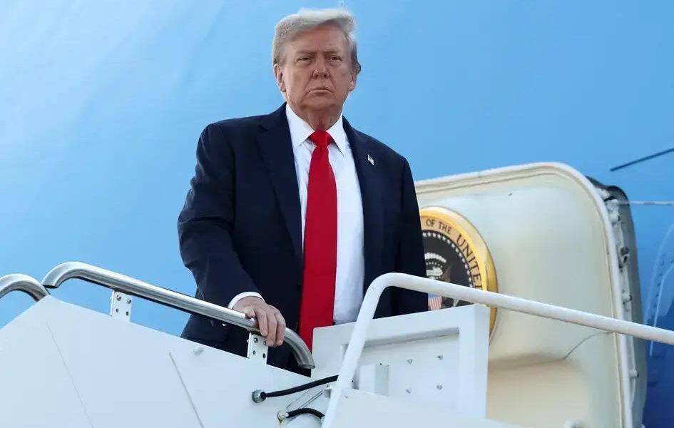 Trump anuncia tarifas sobre aço e semicondutores em breve