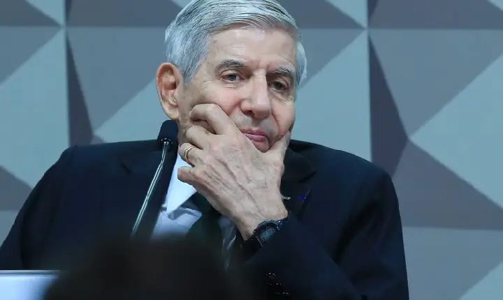 URGENTE: "Doutor" Moraes toma nova decisão sobre General Heleno