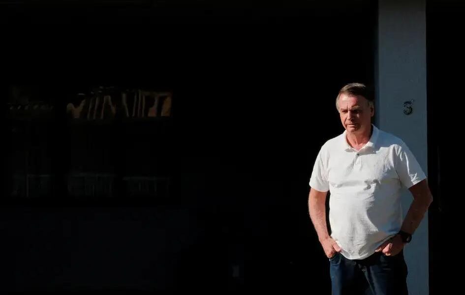 Bolsonaro quer remir pena com a leitura de clássicos da literatura