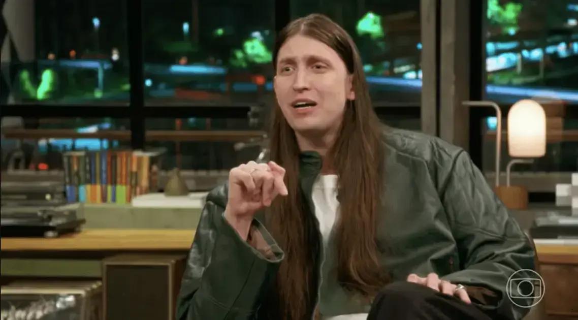 Felca é alvo de protestos e ameaças por mudanças no Roblox