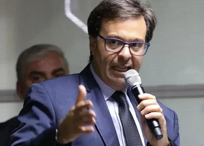 Gilson Machado troca de partido e busca vaga no Senado por Pernambuco