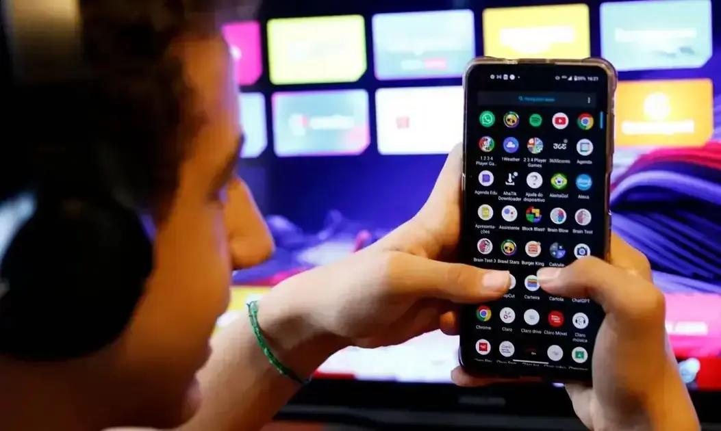 Nova lei dos influenciadores digitais: avanços e lacunas a serem preenchidas