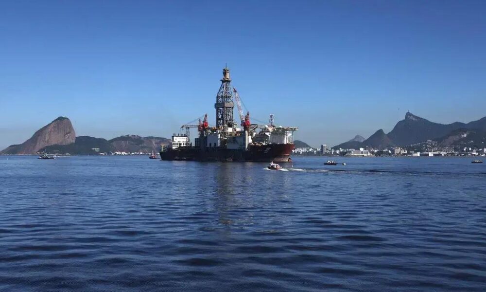 ONGs pedem paralisação das atividades da Petrobras no Amapá após vazamento