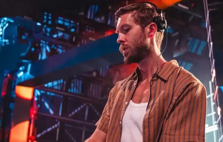 Calvin Harris se apresenta em bloco durante o Carnaval 2026 em SP