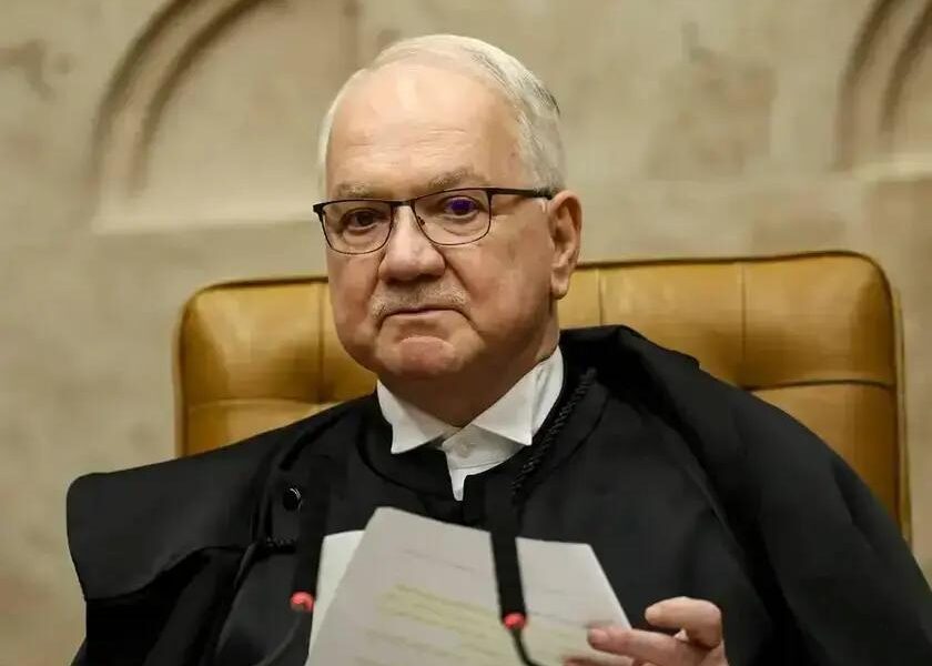 Fachin defende funcionalidade da Justiça em meio a crises financeiras no Brasil