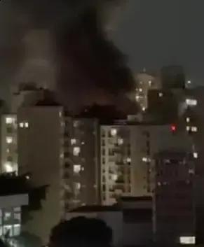 Incêndio de grandes proporções atinge armarinhos em Santo André