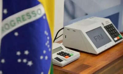 O funcionamento das urnas eletrônicas nas eleições brasileiras