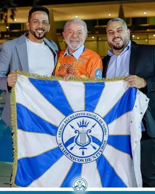 TCU sugere bloqueio de R$ 1 milhão para escola de samba em homenagem a Lula