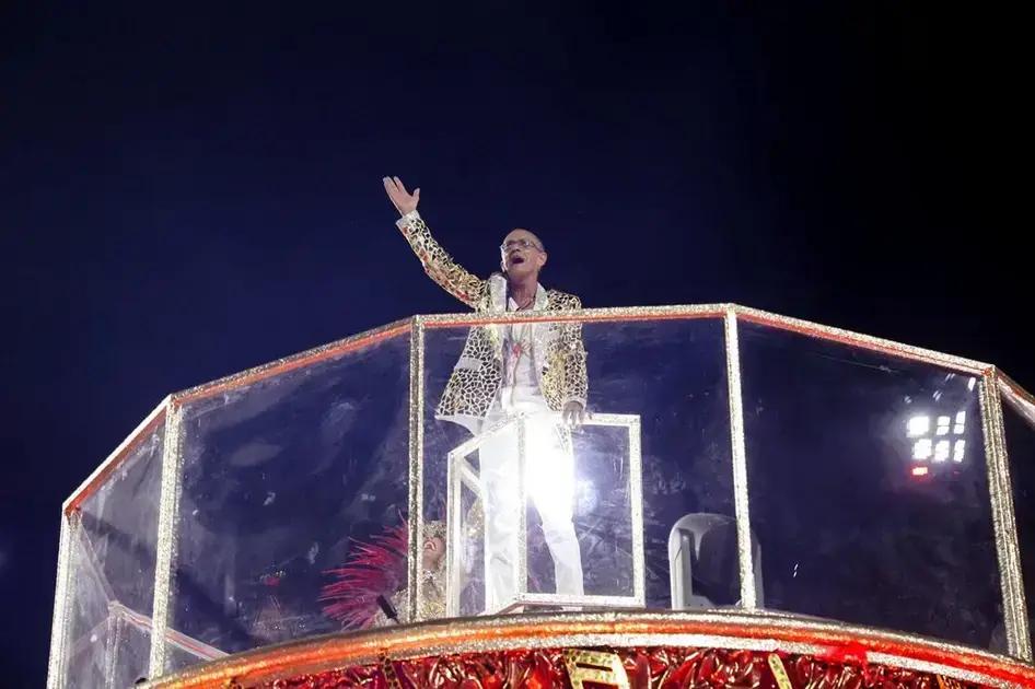 Viradouro é a campeã do Carnaval 2026 no Rio com 270 pontos